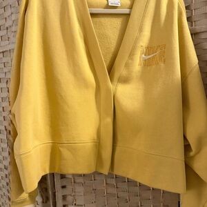 Nike Mustard Yellow Cropped Sweatshirt